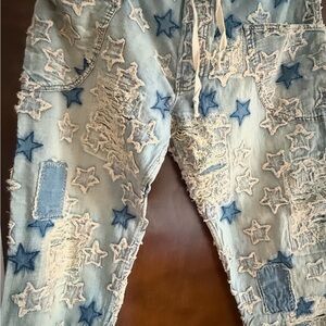 Magnolia Pearl Starry Distressed Blue Jeans